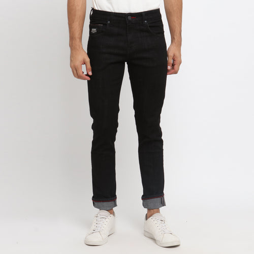 PP 211 Black