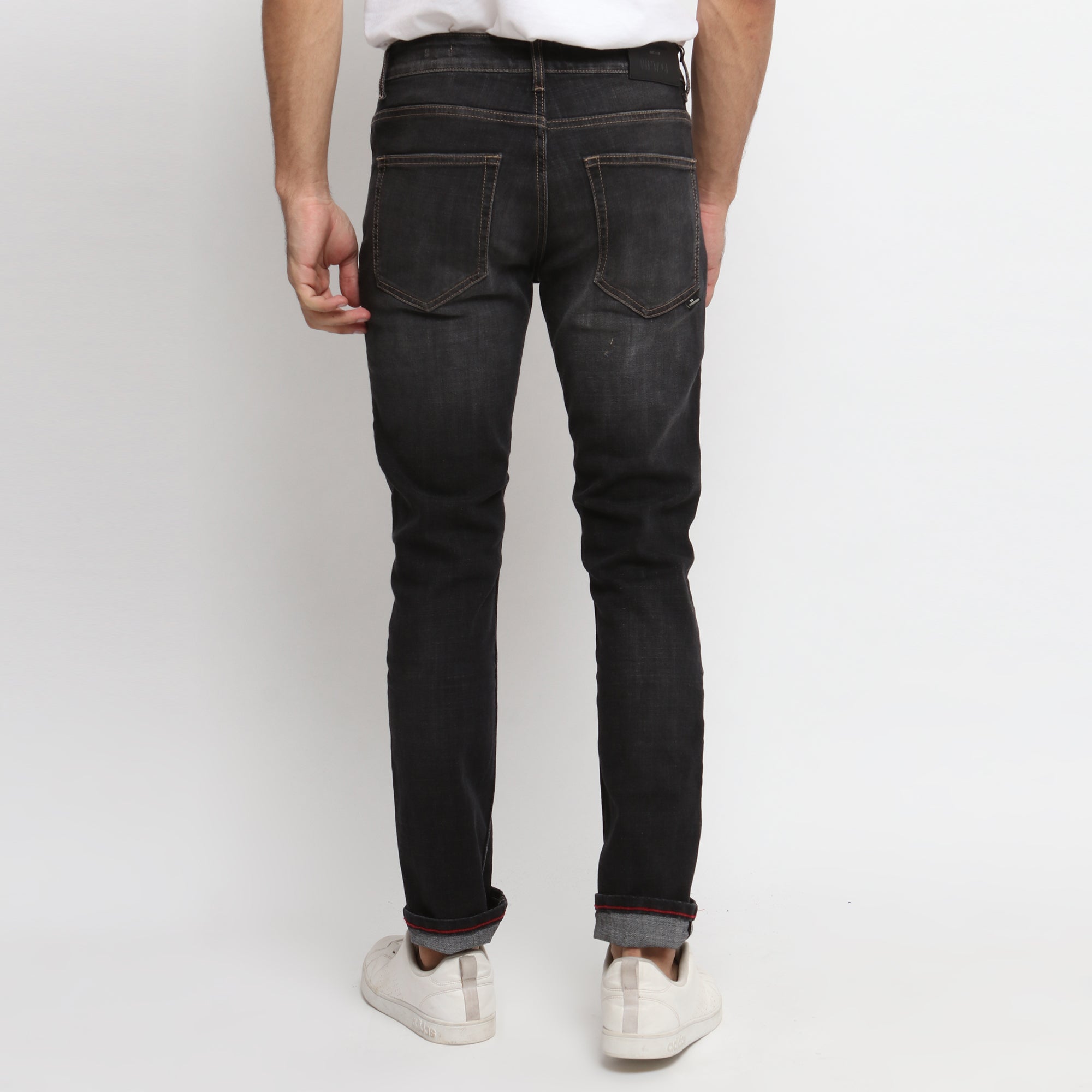 PP 211 Black Grey